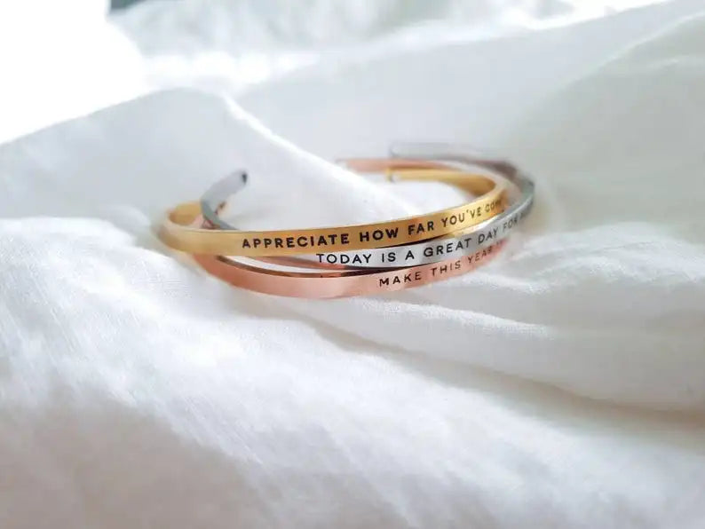 ✨ Personalisiertes Koordinaten Armband Edelstahl – Gravur Armreif Damen & Herren mit Name, Datum oder Ort