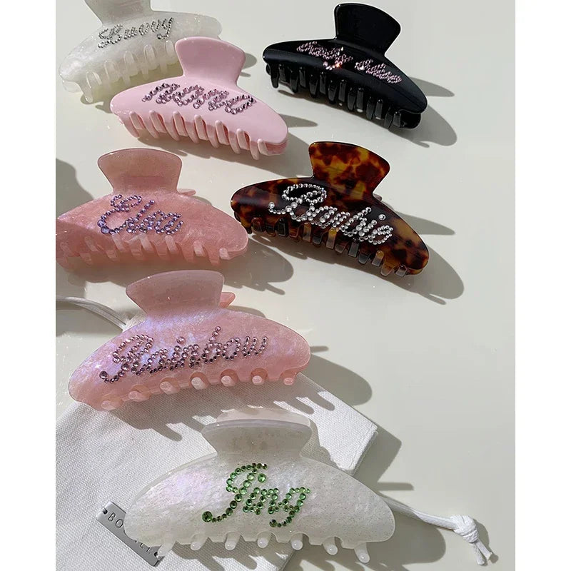 ✨ Personalisierte Haarspange mit Namen – 💎 Haarklammer mit Buchstaben & Strass – 🎁 Individueller Haarschmuck für Frauen & Mädchen