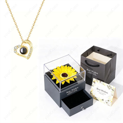 ❤️ Personalisierte Foto Projektions Halskette mit eigenem Bild – Edelstahl Anhänger mit Sonnenblumen Geschenkbox für Damen