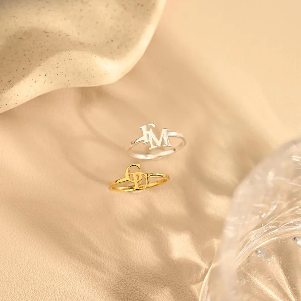 ❤️ Personalisierter offener Ring mit doppelten Initialen aus Edelstahl – Individueller Damen- & Partnerring