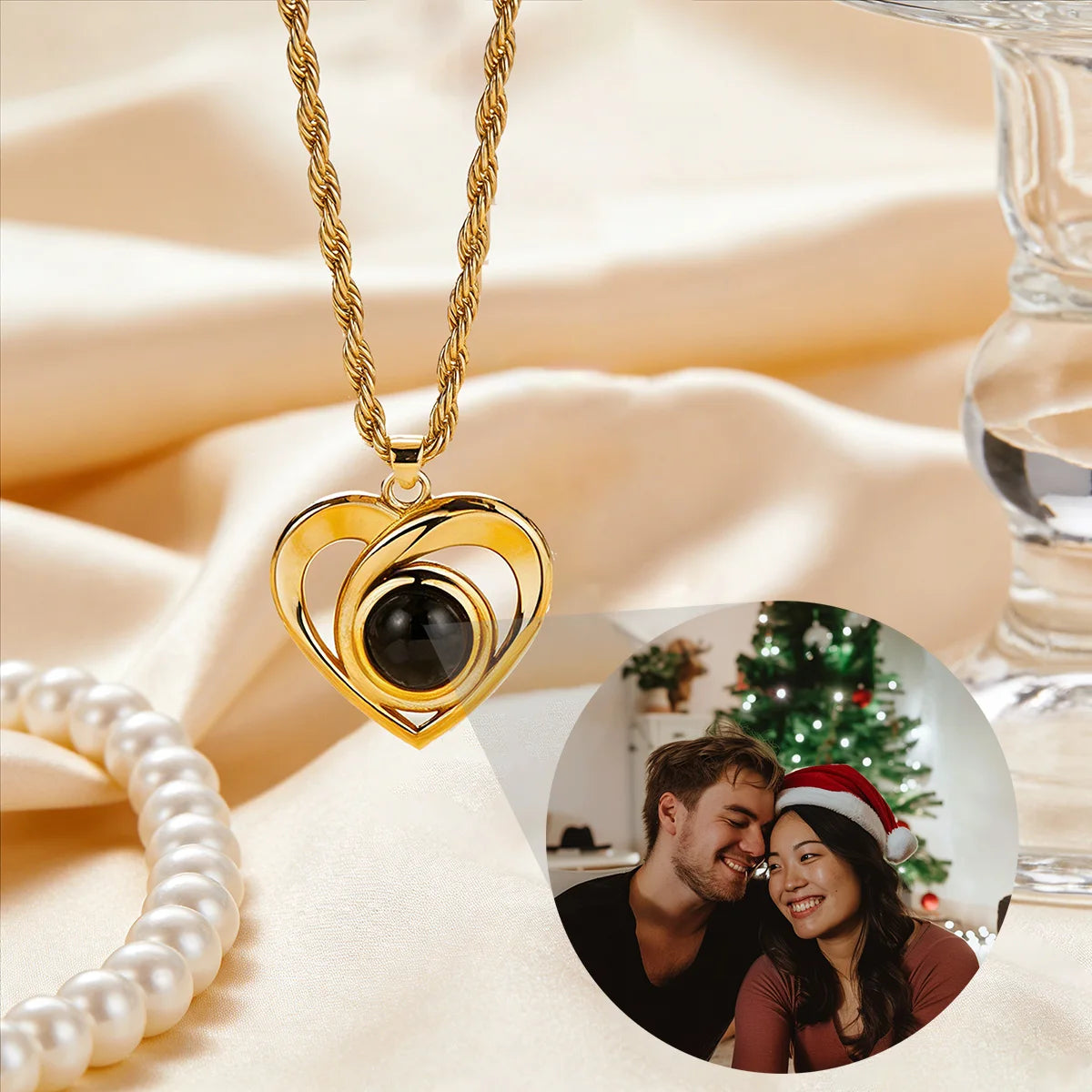Personalisierte Foto Projektions Halskette mit Edelstahl Seilkette und individuellem Foto im Anhänger für Damen.