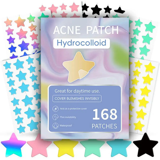 Verpackung mit sternförmigen Patches. Im Hintergrund in verschiedenen Farben
