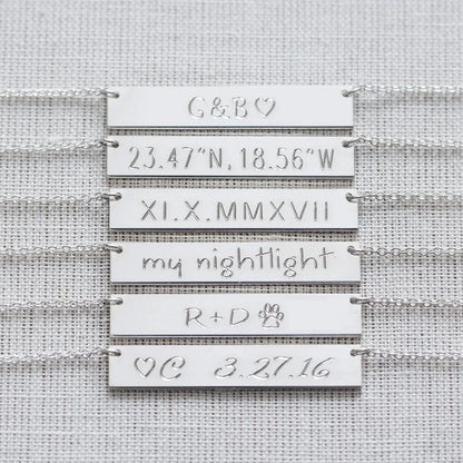 💖 Personalisierte Bar Halskette mit Namen – ✨ Gravierte Edelstahl Kette für Damen – 🎁 Individuelles Geschenk für Frauen