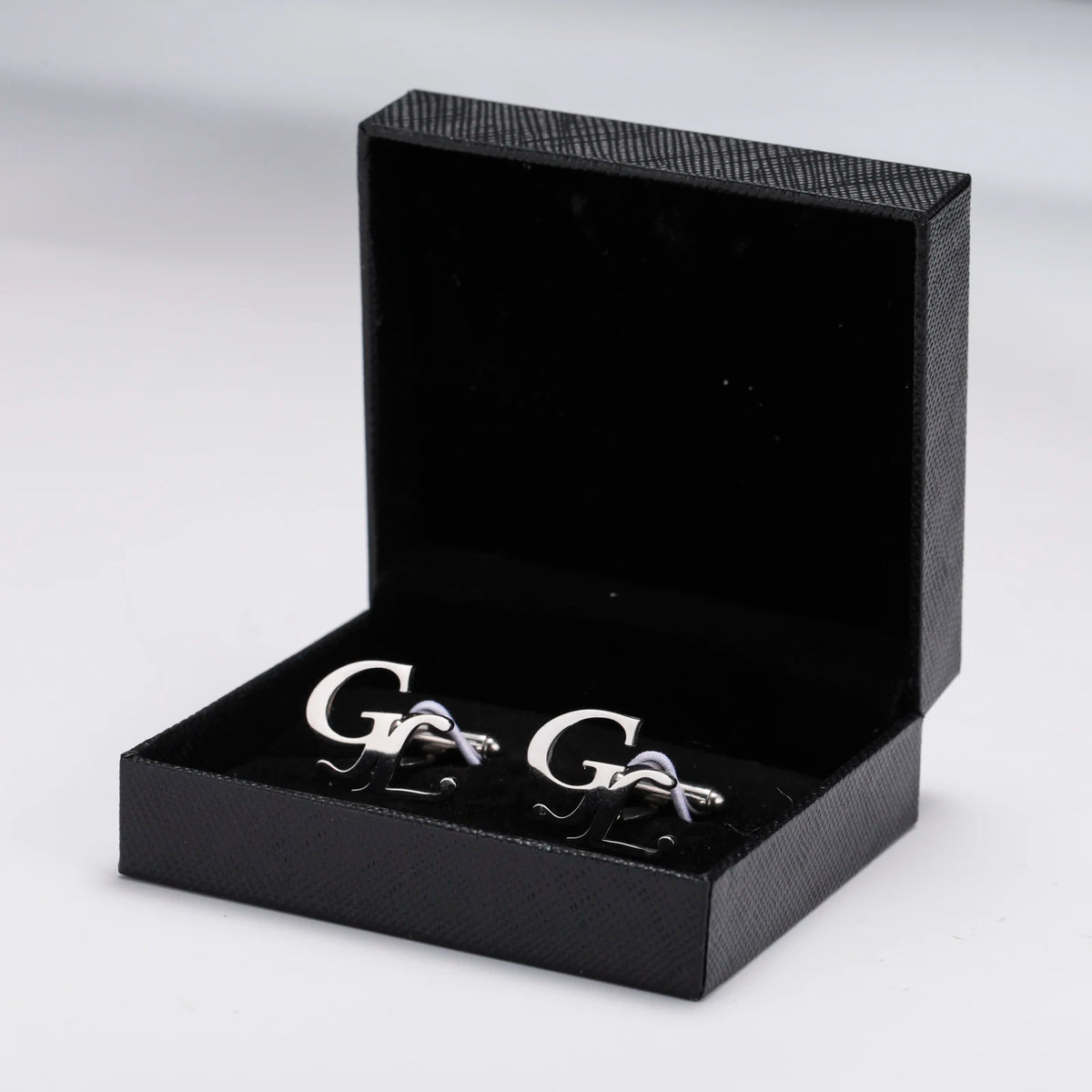 ❤️ Personalisierte Manschettenknöpfe mit Initialen aus Edelstahl(2er Set) – Individuelle Hemdknöpfe für Herren, Bräutigam & Hochzeit