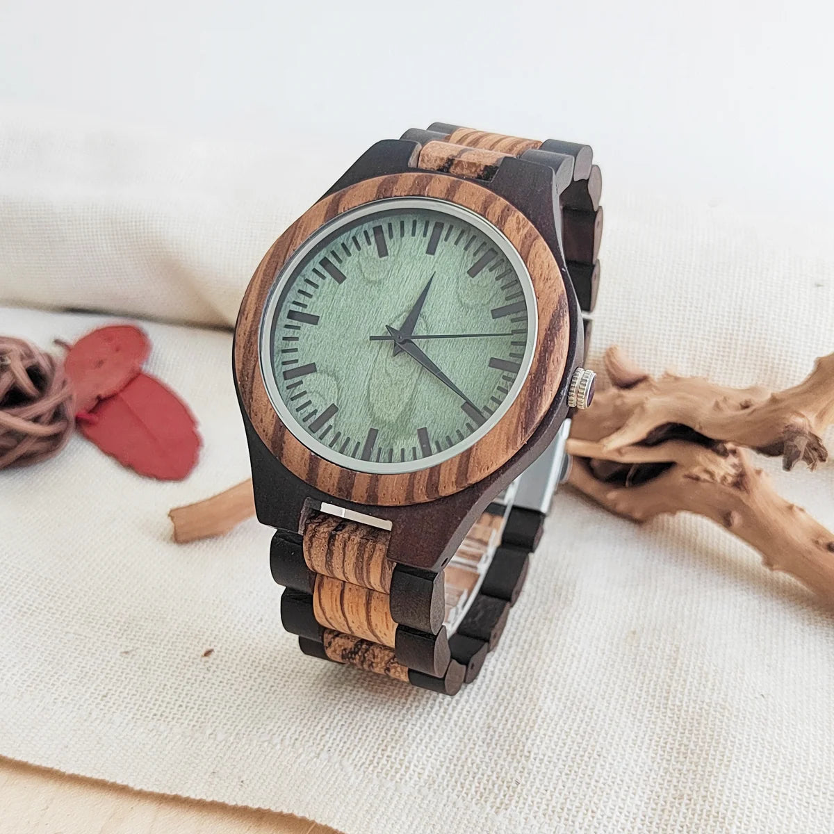 ⌚ Vintage Holz Armbanduhr für Damen & Herren – 🌳 Elegante Quarz Uhr aus Holz – 🎁 Stilvolles Geschenk für Geburtstag & Weihnachten
