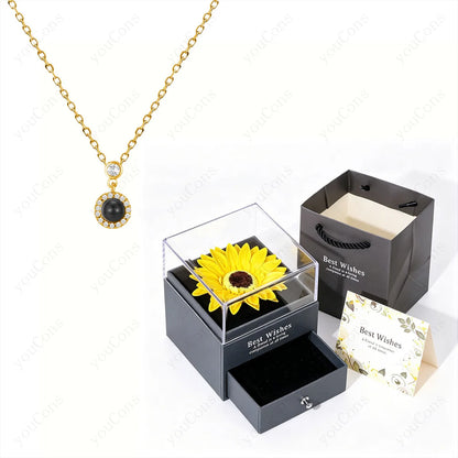 ❤️ Personalisierte Foto Projektions Halskette mit eigenem Bild – Edelstahl Anhänger mit Sonnenblumen Geschenkbox für Damen