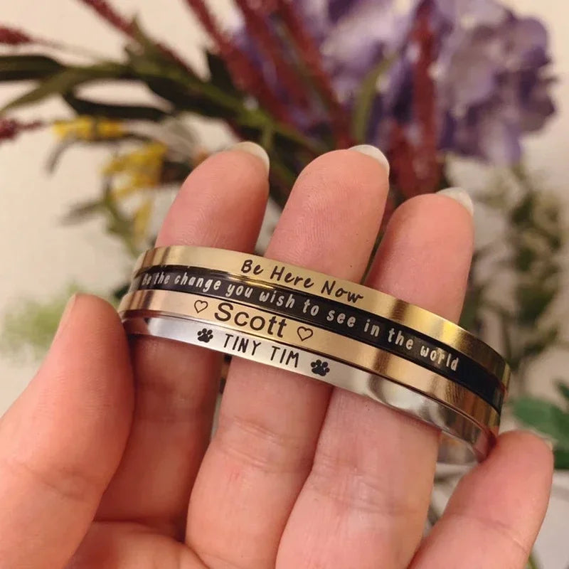 ✨ Personalisiertes Koordinaten Armband Edelstahl – Gravur Armreif Damen & Herren mit Name, Datum oder Ort