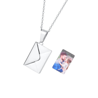 💌 Personalisierte Foto Medaillon Halskette mit Umschlag Anhänger – 📸 Halskette mit Bild im Inneren – 🎁 Romantisches Geschenk für Frauen