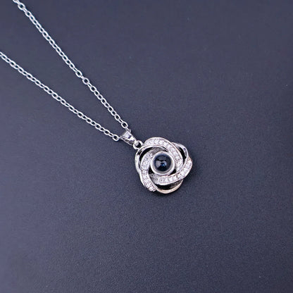 ❤️ Personalisierte Foto Projektions Halskette mit eigenem Bild – Edelstahl Halskette für Damen in verschiedenen Designs